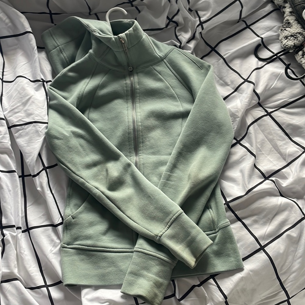 Lululemon scuba